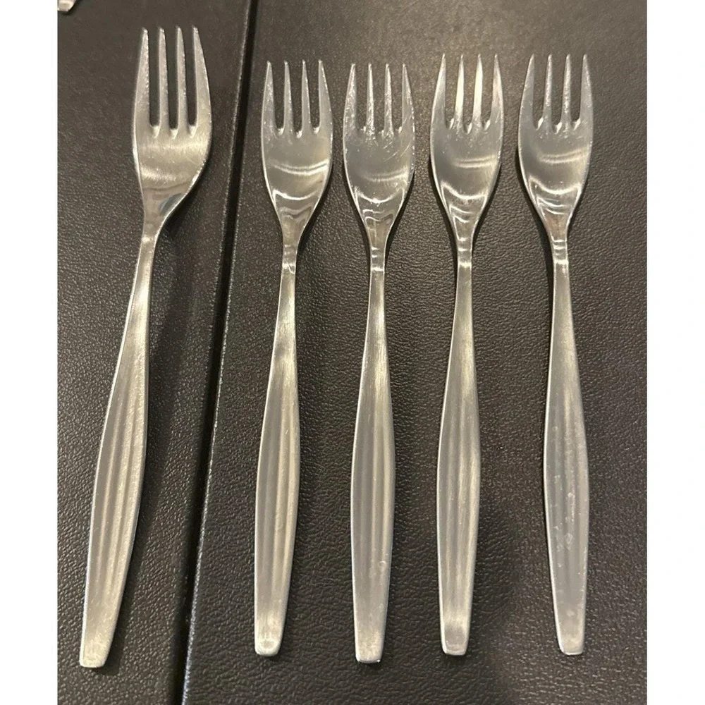 WMF Cromargan Germany Atlanta Motion Stainless 1 Dinner 4 Salad Forks‎ Fork VTG
